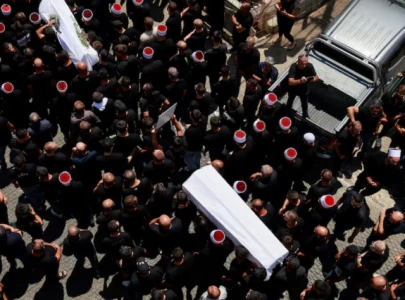 us urges israel to avoid bombing beirut